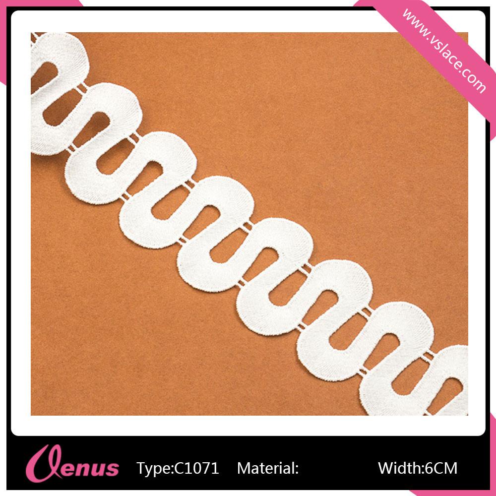 C1071.jpg
